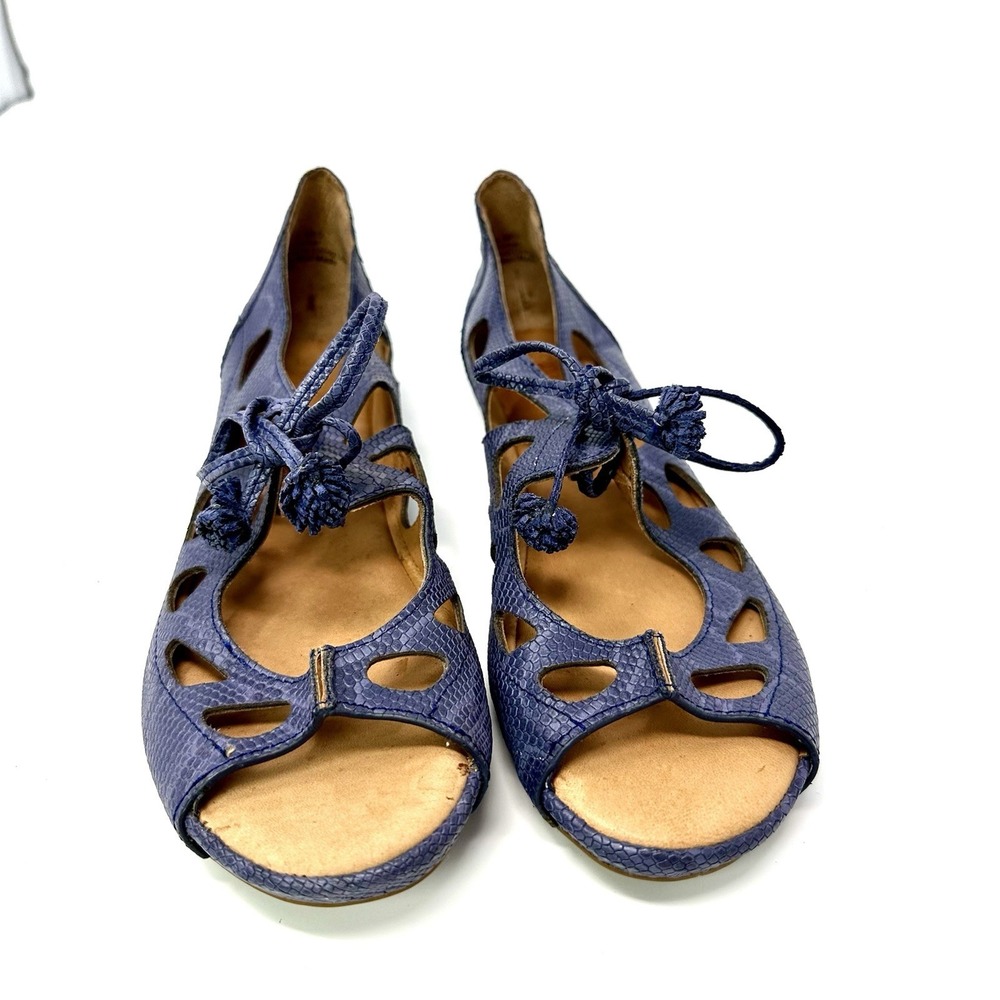 Gentle Souls by Kenneth Cole Brynn Navy Sandal Women's Size 7.5